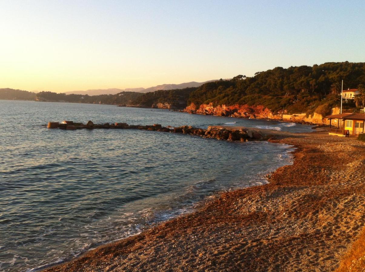 Mer Et Calme Le Pradet Εξωτερικό φωτογραφία